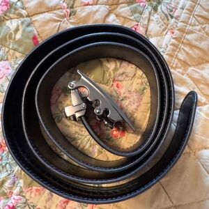 NWOT Men's Black Leather Belt